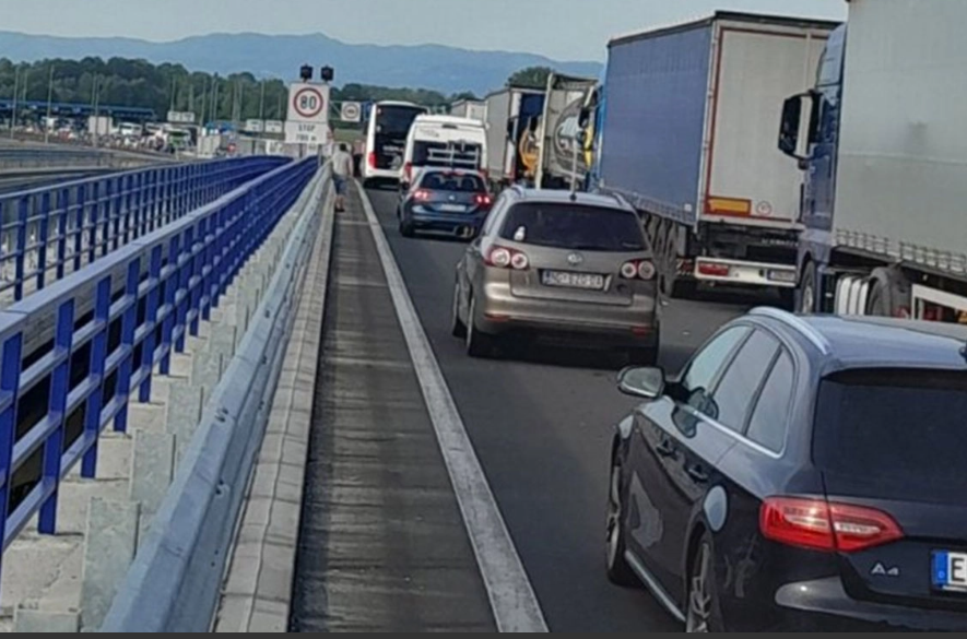 prelaz Gradiska.jpg