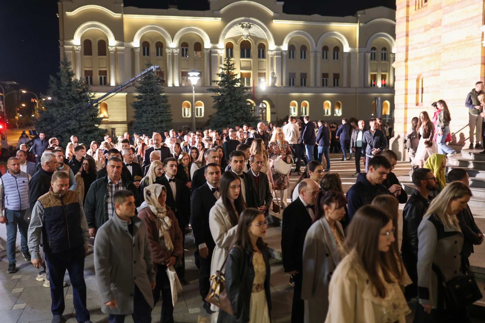 Služena ponoćna liturgija u Hramu Hrista Spasitelja