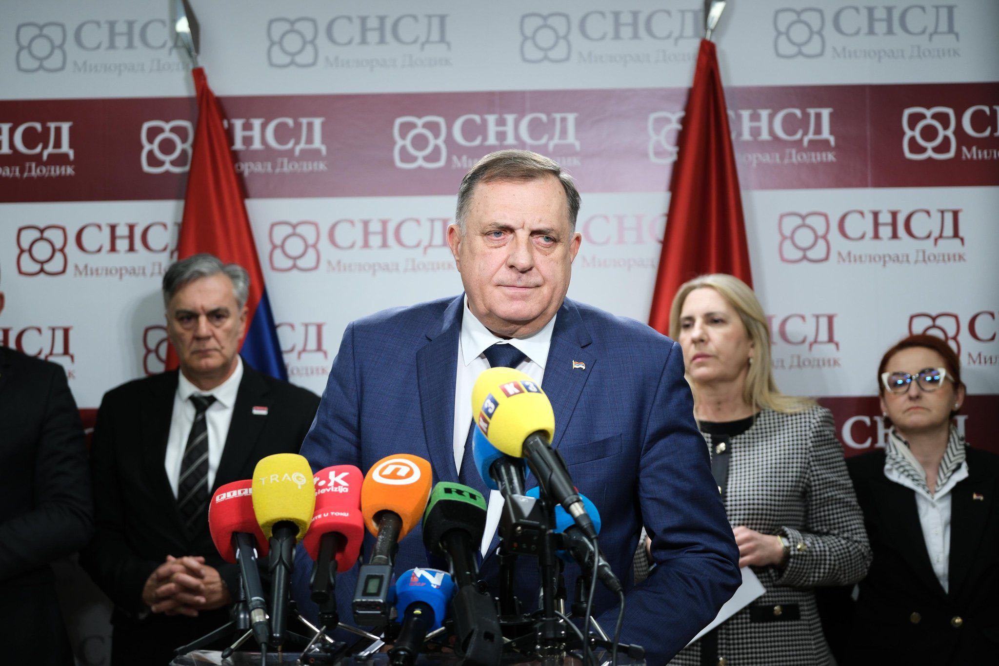 Dodik uzvratio Blanuši: Ne mogu s njim polemisati o politici, ekonomiji, niti o vođenju RS