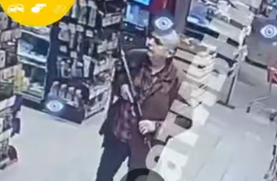 PUCNJAVA U KIJEVU, pet osoba ubijeno