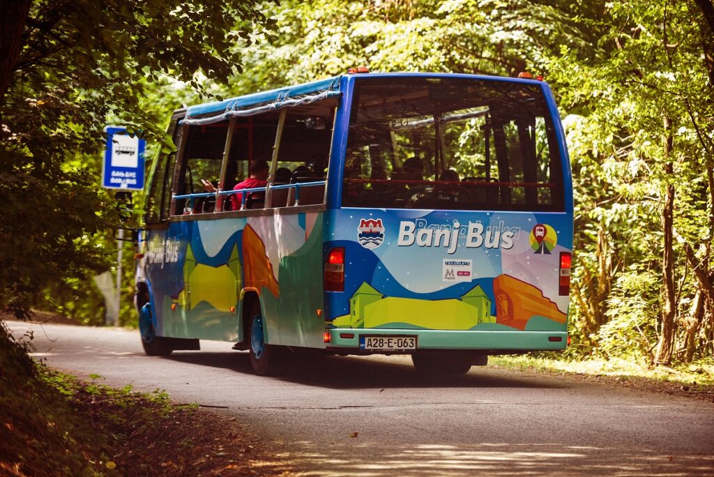 banj-bus