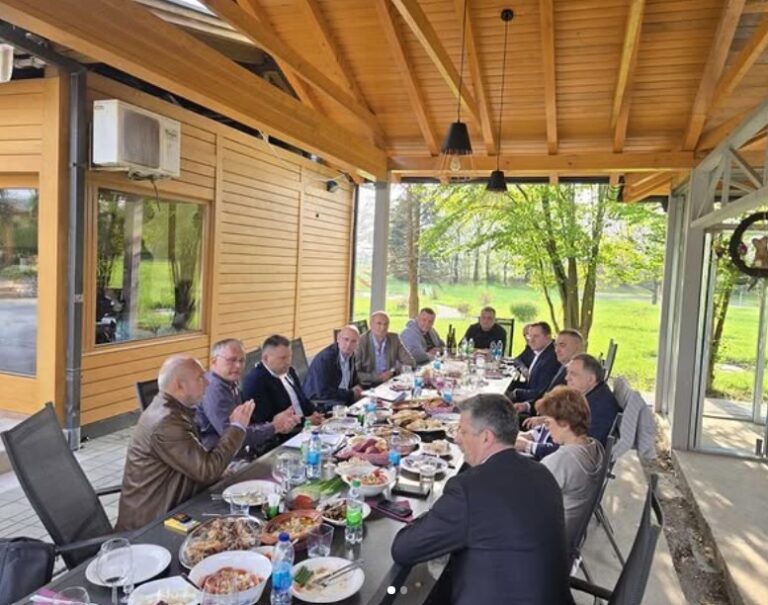 dodik sa privrednicima