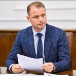 OVO NISTE ZNALI: Važno upozorenje o tuširanju za starije od 50