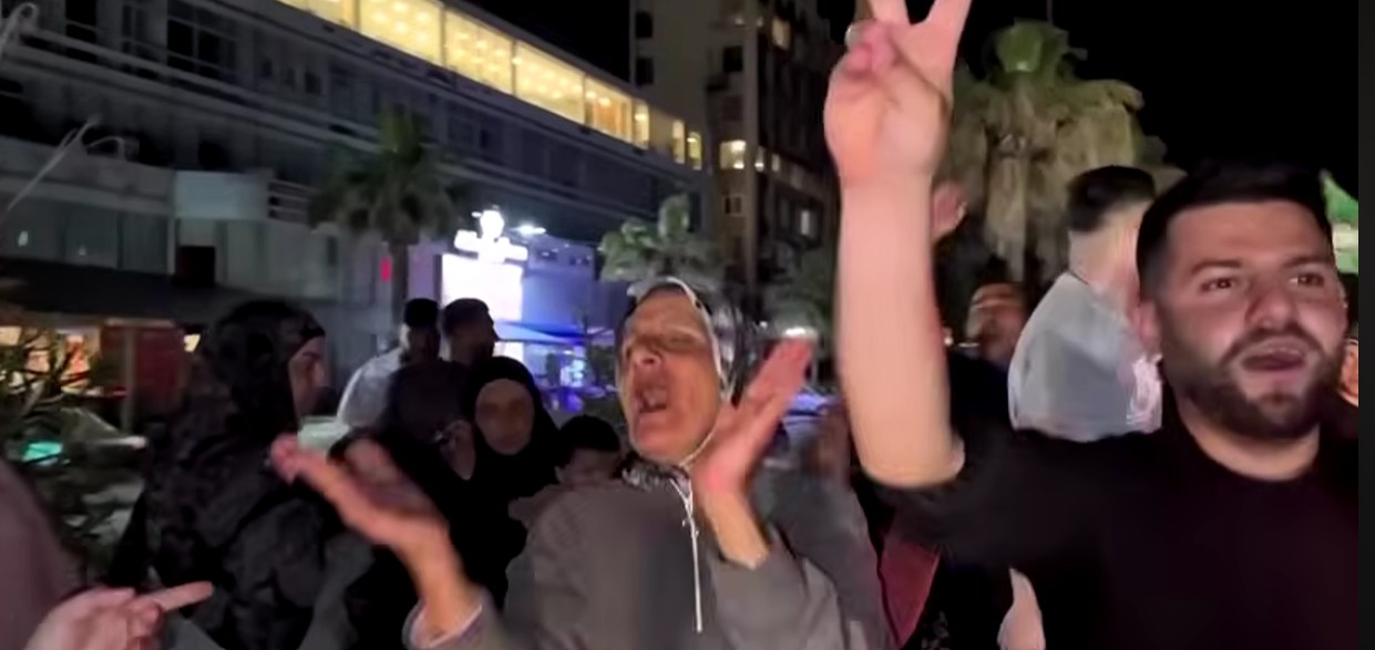 U PONOĆ POČELO desetodnevno primirje u Libanu