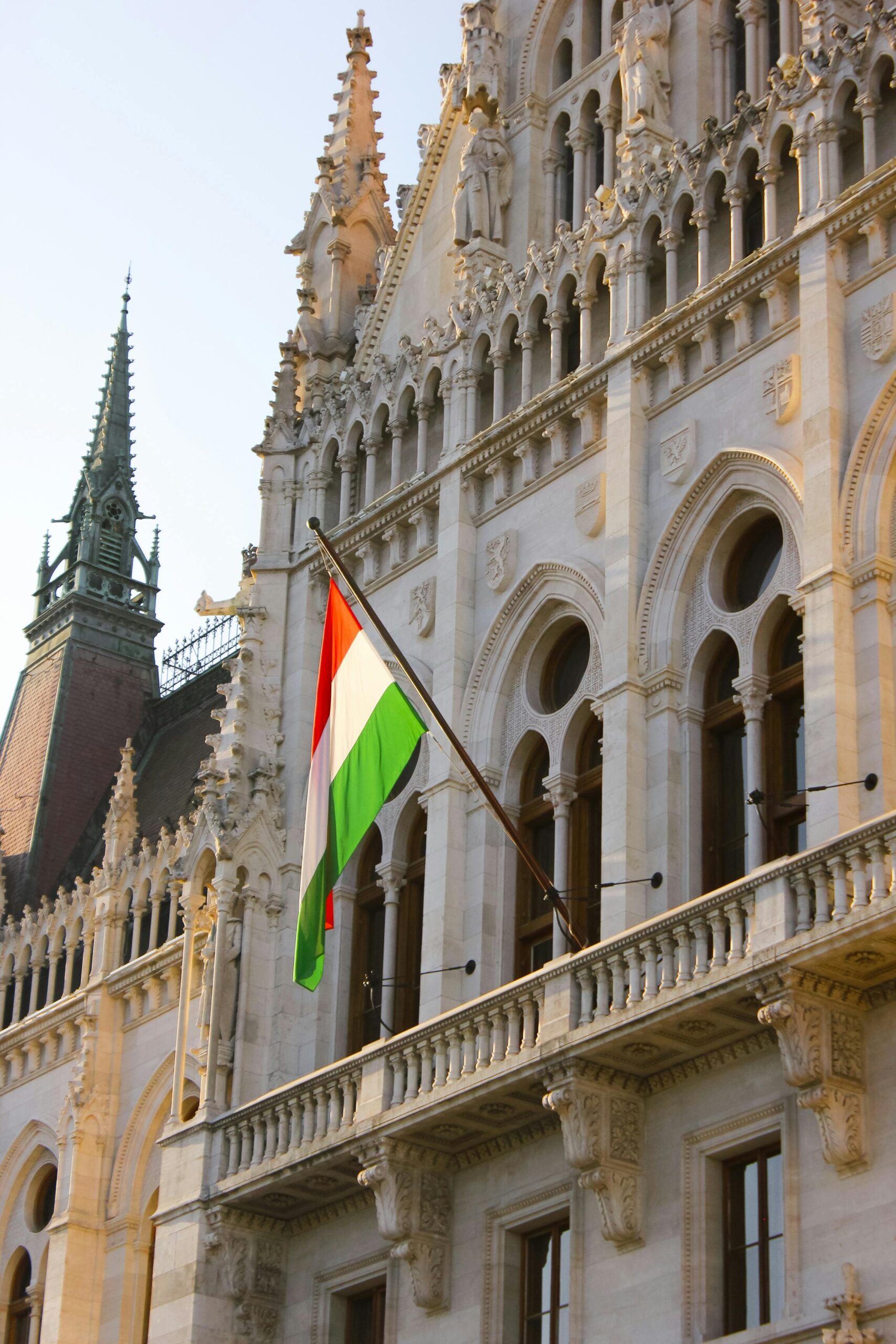 U MAĐARSKOJ glasalo rekordnih 77,8% birača