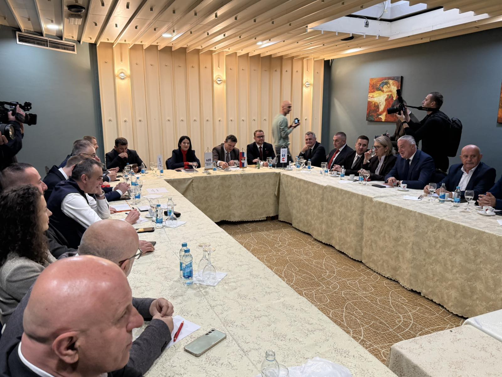 CRNADAK: Ključni dogovor opozicije treba da bude da nema saradnje sa režimom