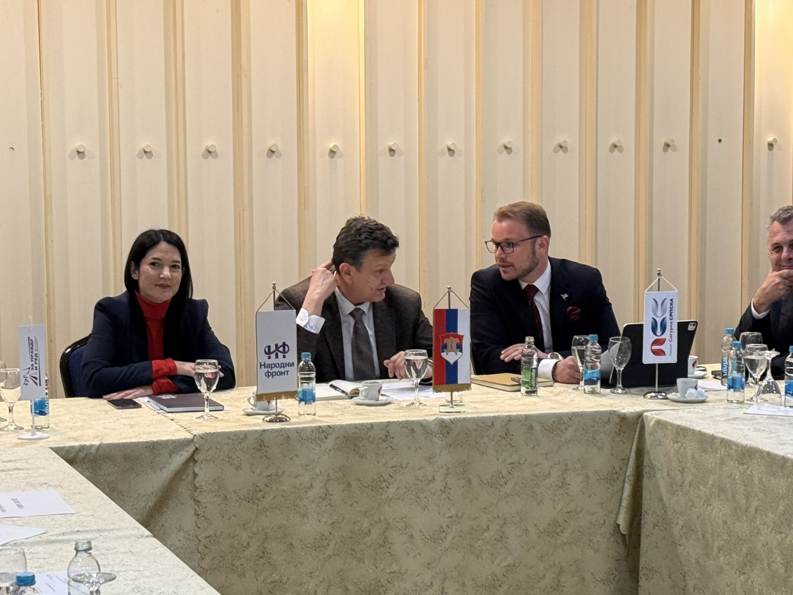 SASTANAK OPOZICIJE: Ko će biti kadnidat za predsjednika RS?