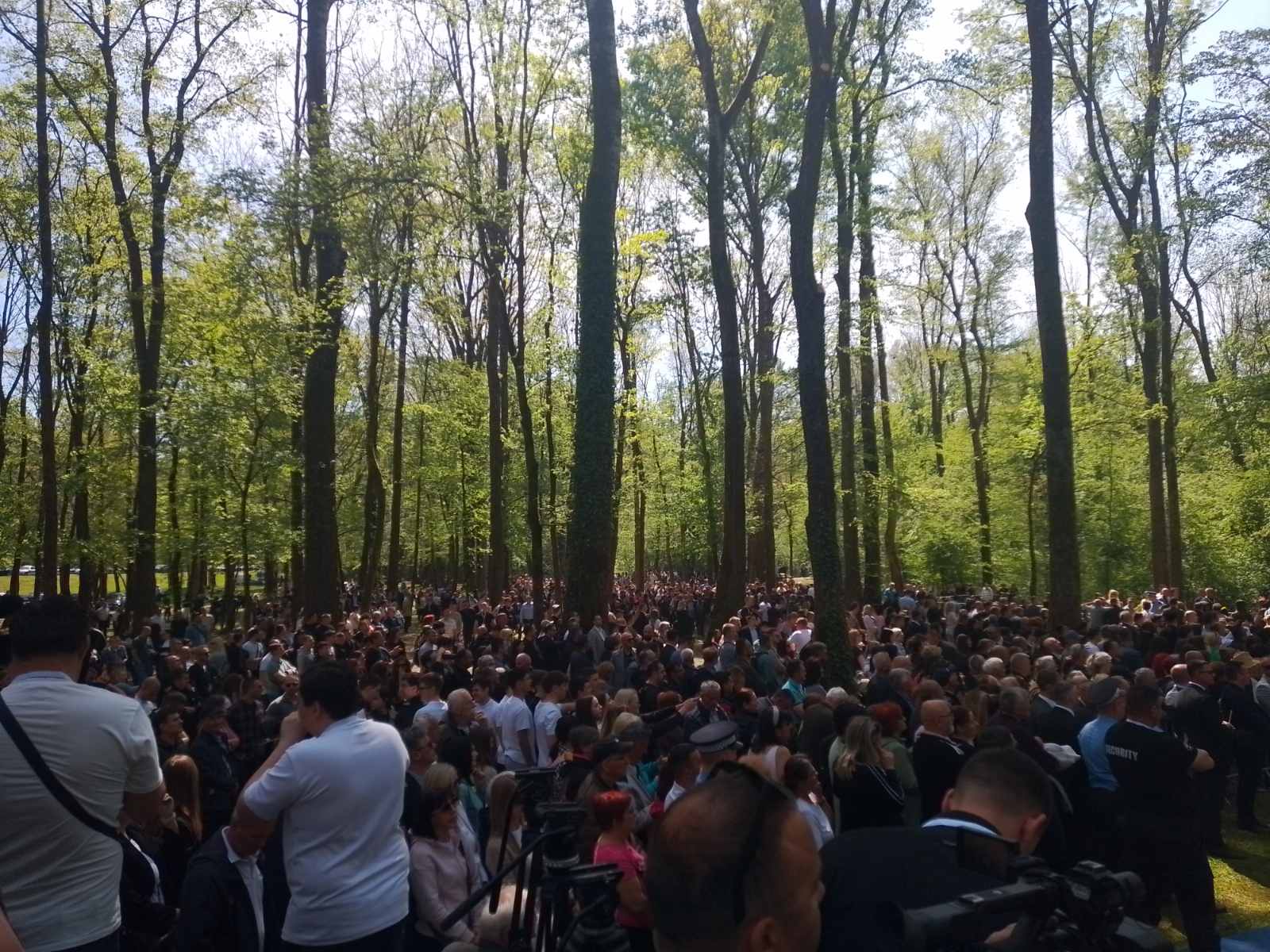 MUP SRPSKE: U Donjoj Gradini prisusustvovalo oko 14.000 ljudi