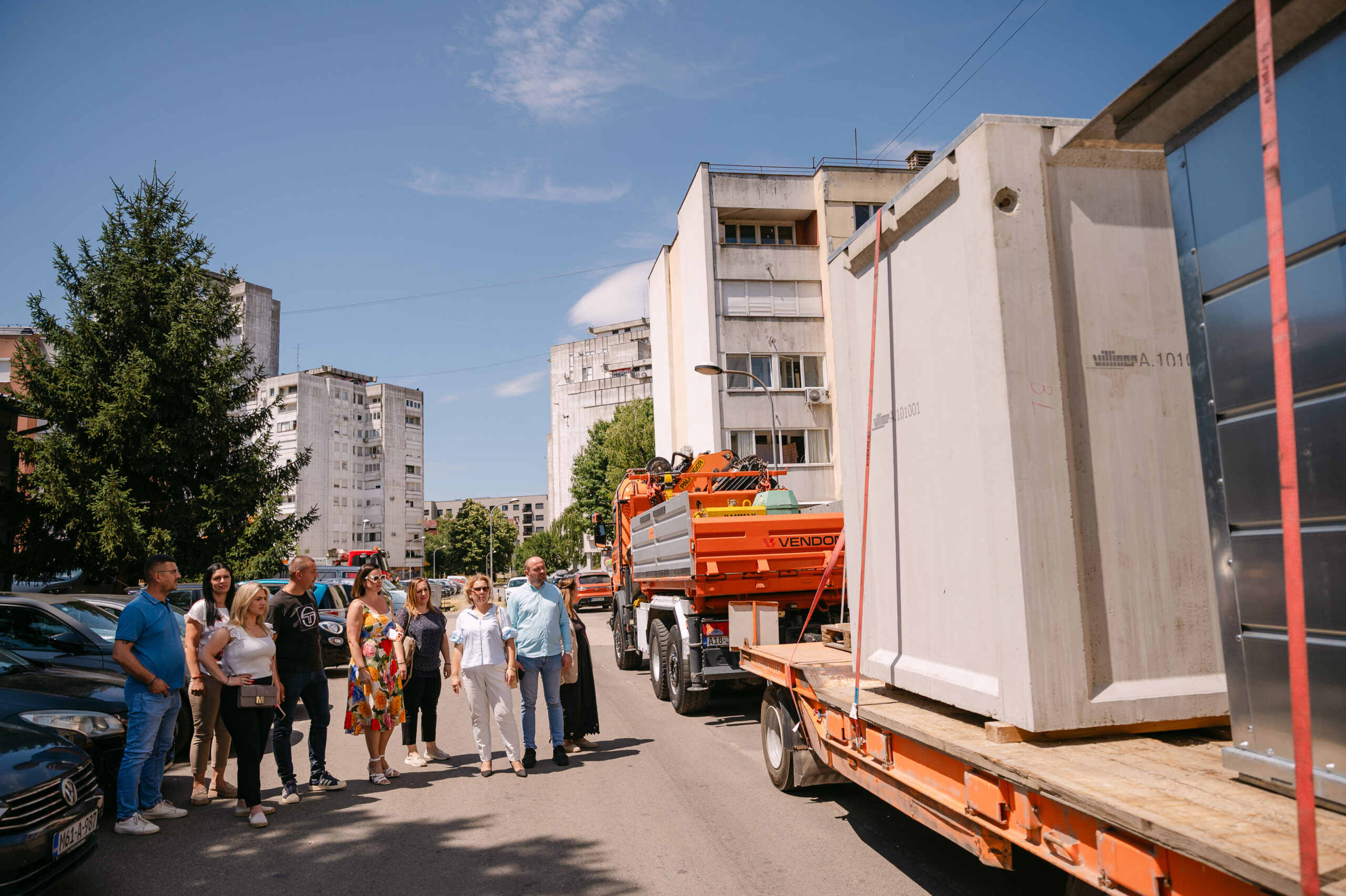 Posjeduju pametne senzore: Počelo postavljanje podzemnih kontejnera u Ulici Majke Knežopoljke